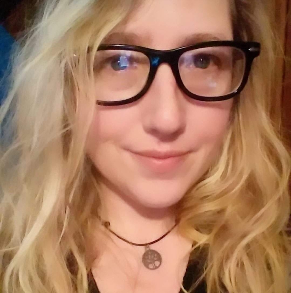 Meet your Posher, Kimberly